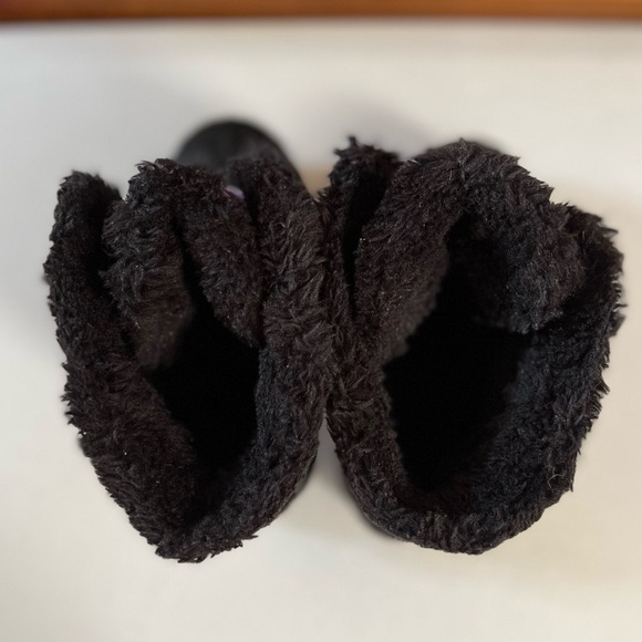 Sorel Kids' Purple and Black Winter Boots - Picture 7 of 11